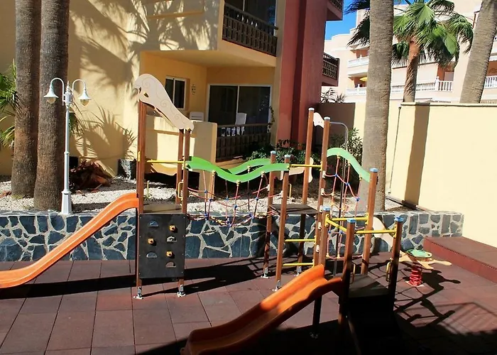 Marino Tenerife Отель Коста-дель-Силенцио